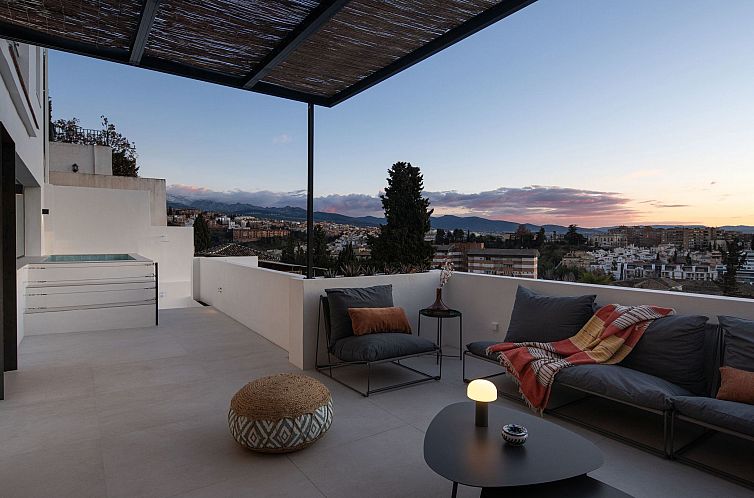 Appartement Privater Pool - Terrasse mit Aussicht - Tolle La