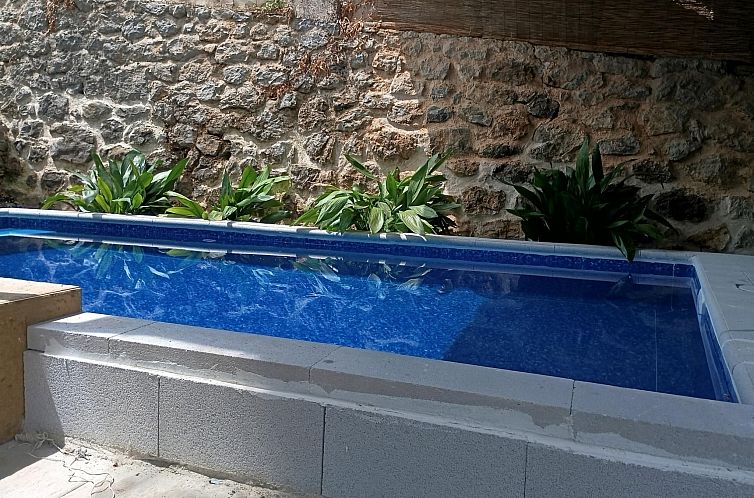 Vakantiehuis Haus für zwei Personen mit privatem Pool in de