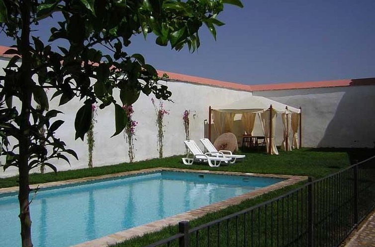 Vakantiehuis Ländliches Haus "La Cigüeña" mit Terrasse