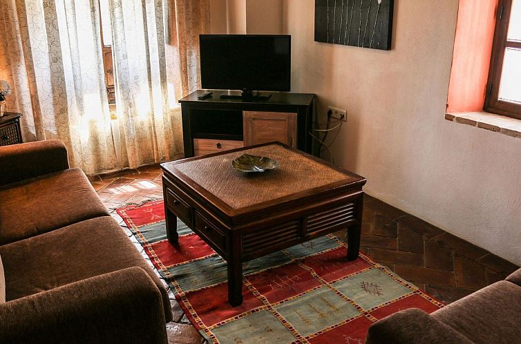 Vakantiehuis Ländliches Haus "La Cigüeña" mit Terrasse