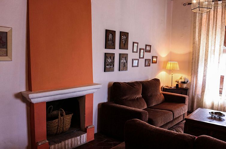 Vakantiehuis Ländliches Haus "La Cigüeña" mit Terrasse