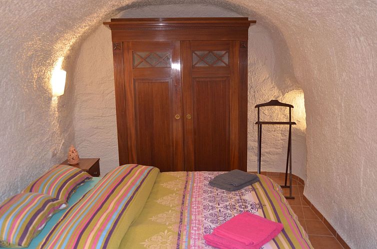 Vakantiehuis mit Garten und gemeinsamem Pool