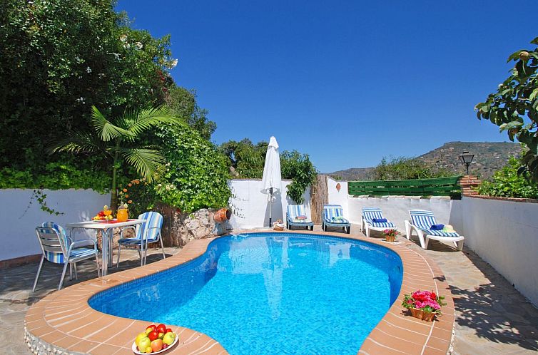Vakantiehuis Schönes Landhaus mit Pool, Klimaanlage, Privat