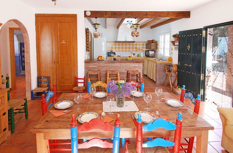 Vakantiehuis Schönes Landhaus mit Pool, Klimaanlage, Privat