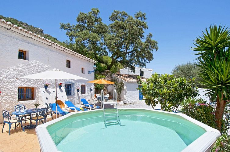 Vakantiehuis Villa La Zorzalera mit Tauchbecken, Wifi, Klima