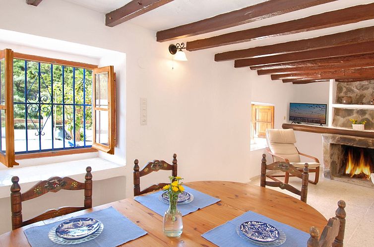 Vakantiehuis Villa La Zorzalera mit Tauchbecken, Wifi, Klima