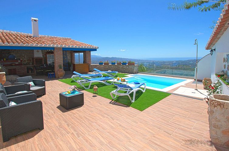 Vakantiehuis in Comares mit Offenem Kamin