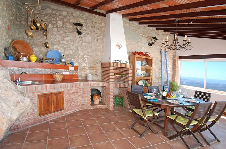 Vakantiehuis in Comares mit Offenem Kamin