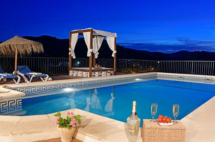 Vakantiehuis Villa José 2, beheizter Pool, Meerblick.
