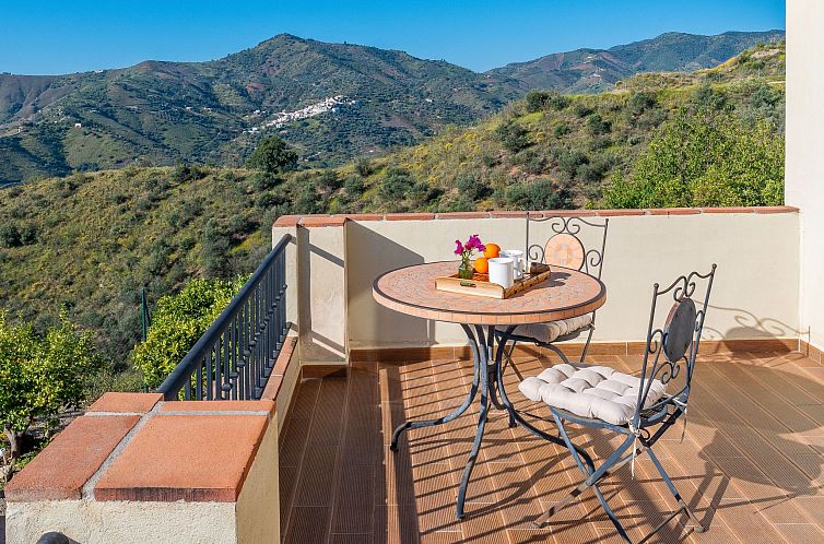 Vakantiehuis Villa Botin, beheizter Pool, AC, Meerblick