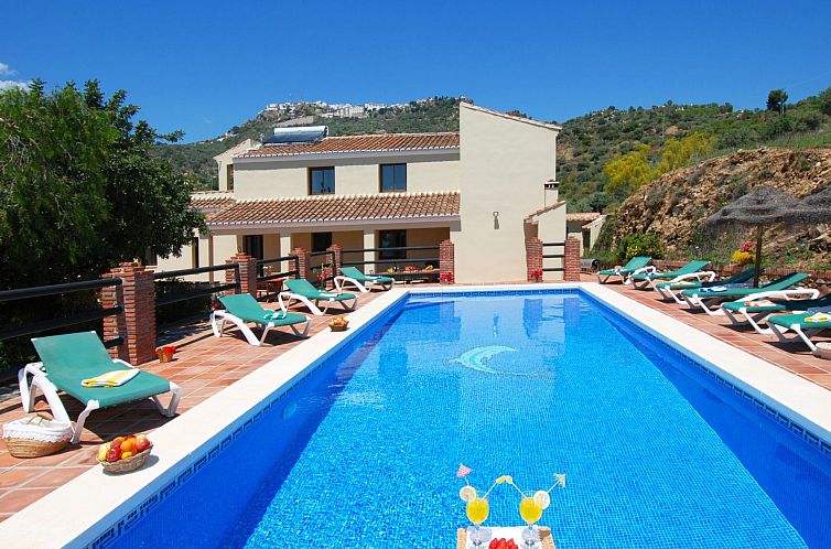 Vakantiehuis Villa Los Poyatos, beheizter Pool, Wifi, AC,BBQ