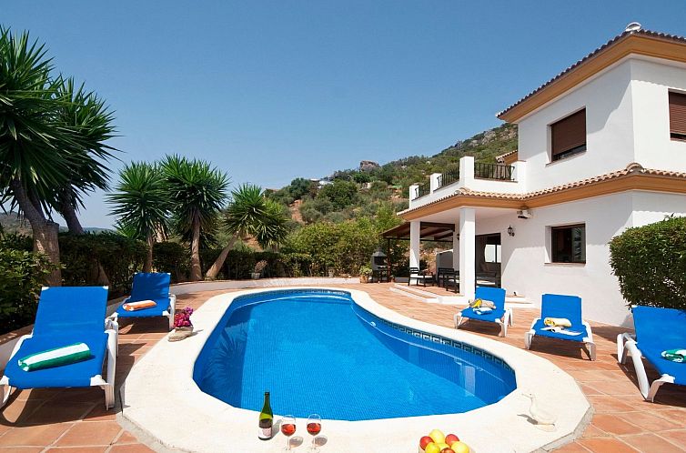 Unterkunft 14146439 - Ferienhaus Andalusien - Vakantiehuis Villa Torcal 3, beheizter Pool, Wifi, Grill.