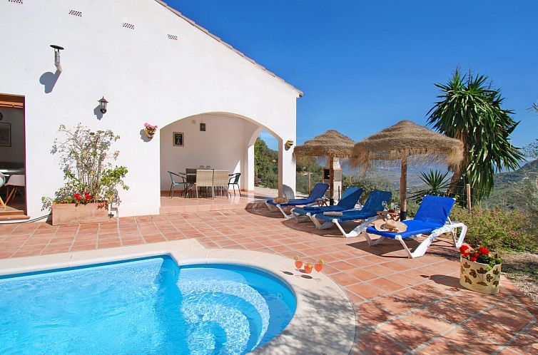 Vakantiehuis Villa Roble, Pers, Beheizter Pool, Petfriendly