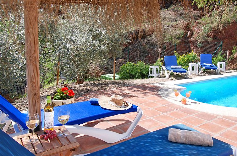 Vakantiehuis Villa Roble, Pers, Beheizter Pool, Petfriendly