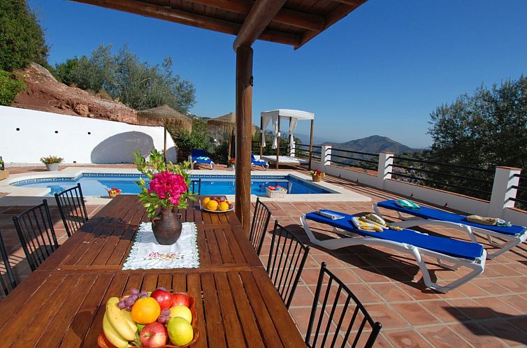 Vakantiehuis Torcal 1 Comares, Beheiztes Schwimmbad, Wechsel