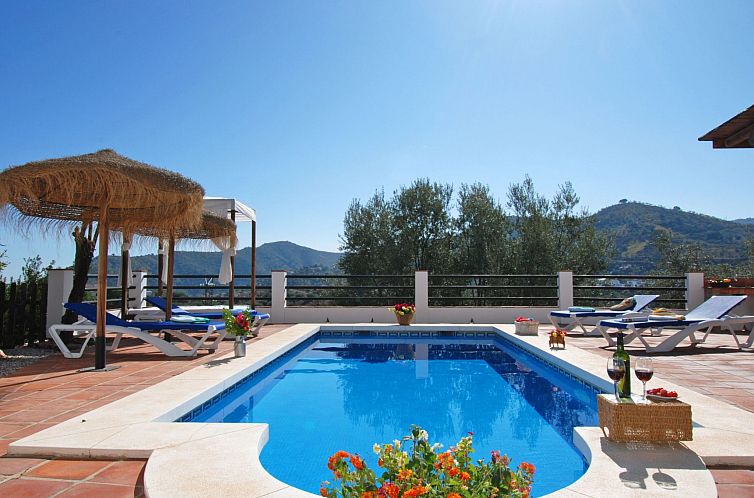 Vakantiehuis Torcal 1 Comares, Beheiztes Schwimmbad, Wechsel