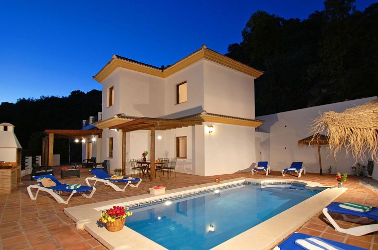 Vakantiehuis Torcal 1 Comares, Beheiztes Schwimmbad, Wechsel
