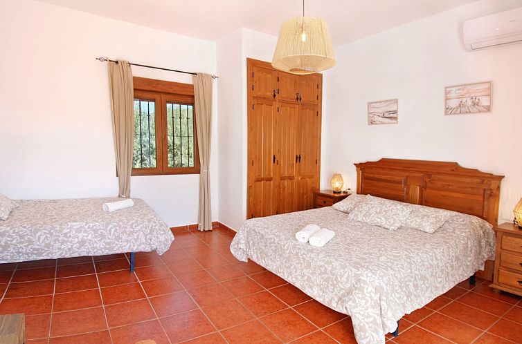 Vakantiehuis Villa Las Palomeras, Wifi, beheizter Pool, AC.