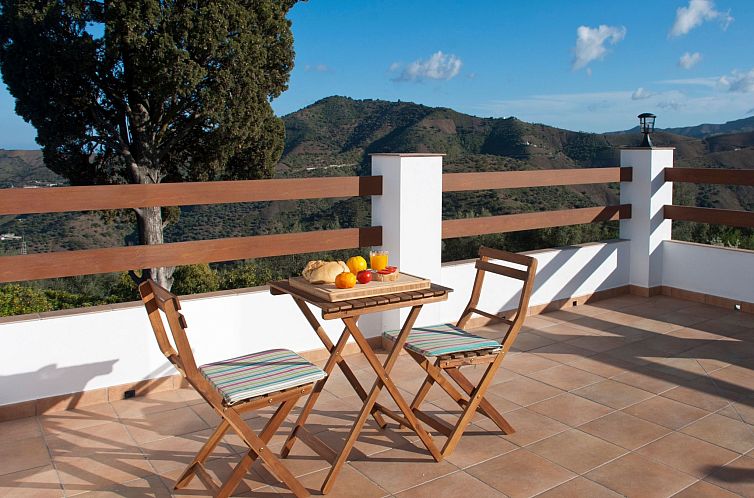 Vakantiehuis Villa La Noria, mit privatem Pool, Wifi, Garten