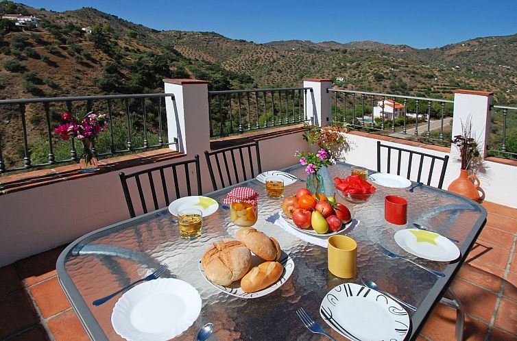 Vakantiehuis Villa Los Pinos, Beheizter Pool, Wifi, AC, BBQ