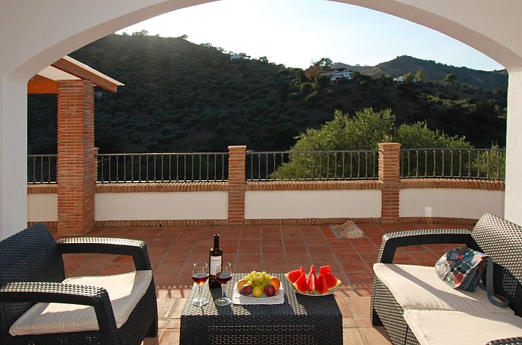 Vakantiehuis Villa Los Pinos, Beheizter Pool, Wifi, AC, BBQ