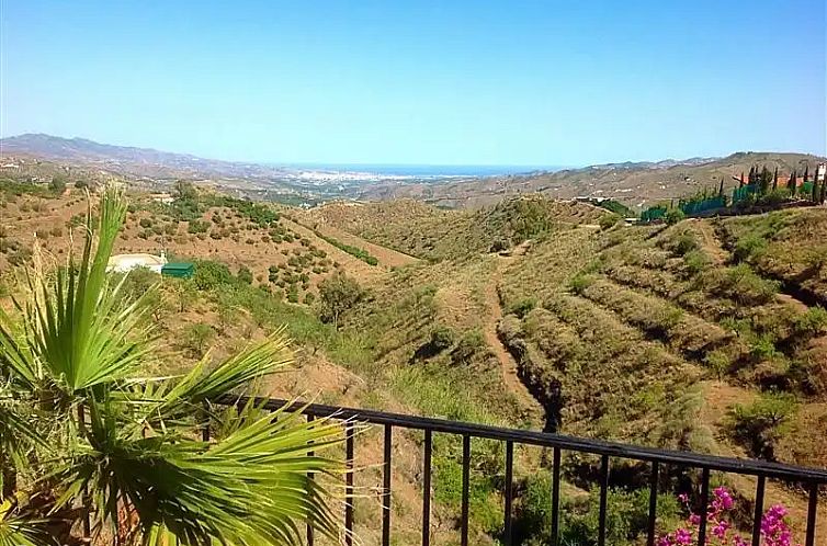 Villa Comares Andalucia met Zwembad