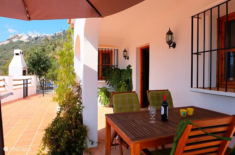 Villa Pampa + heerlijk prive Zwembad