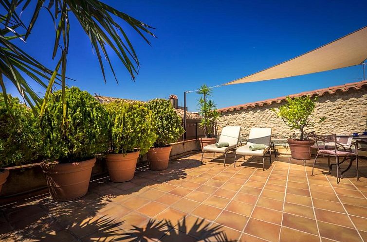 Can Felip Apartments