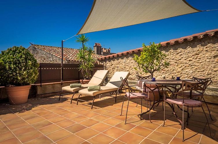 Can Felip Apartments