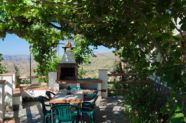 Vakantiehuis Gemütliches Haus in Anlage mit Schwimmbad in V