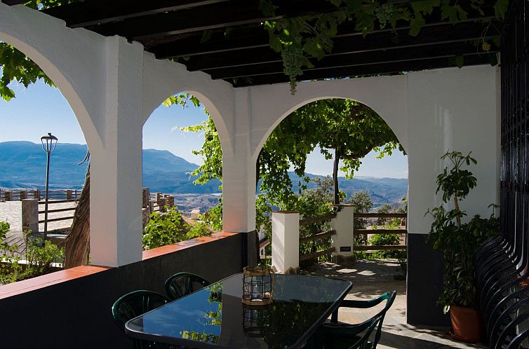 Vakantiehuis Gemütliches Haus in Anlage mit Schwimmbad in V