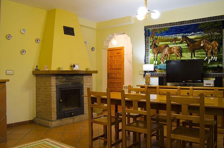 Vakantiehuis Gemütliches Haus in Anlage mit Schwimmbad in V