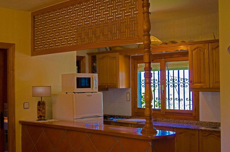 Vakantiehuis Gemütliches Haus in Anlage mit Schwimmbad in V