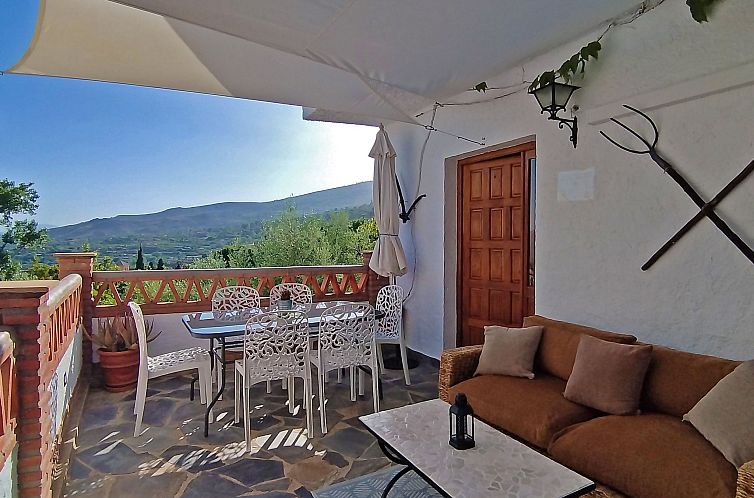 Vakantiehuis Schönes Haus in Anlage mit Schwimmbad