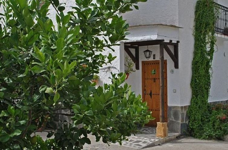 Vakantiehuis Schönes Haus in Anlage mit Schwimmbad