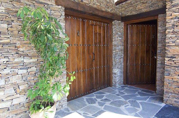 Vakantiehuis Gemütliches Haus in Anlage mit Pool und Garten