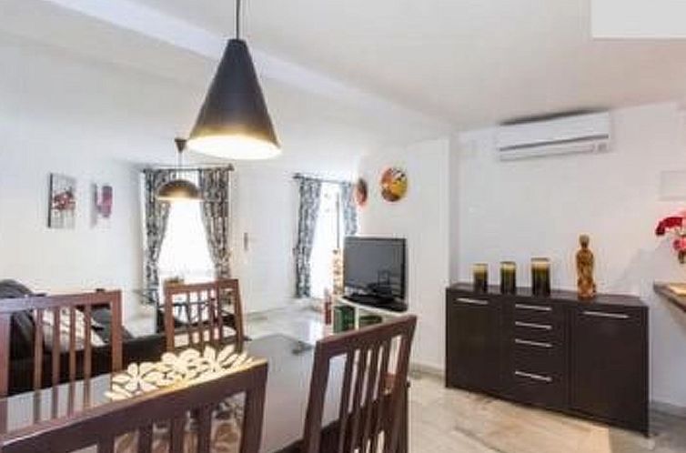 Guest house 1415705 - Apartment Andalusia - Appartement Wohnung mit Terrasse, Nähe Kathedrale von Sevil