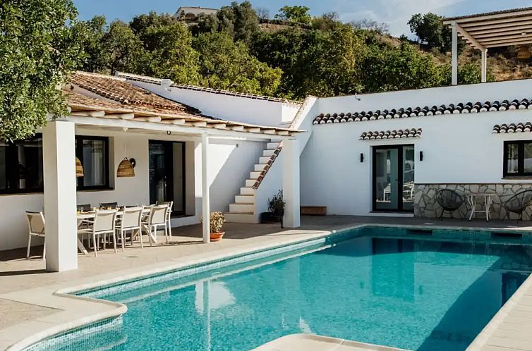 Casa Olivia