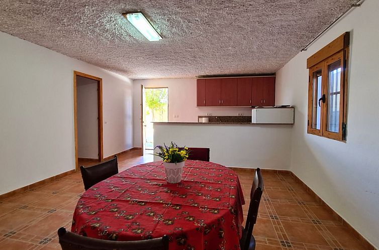 Vrijstaande woning in Caniles