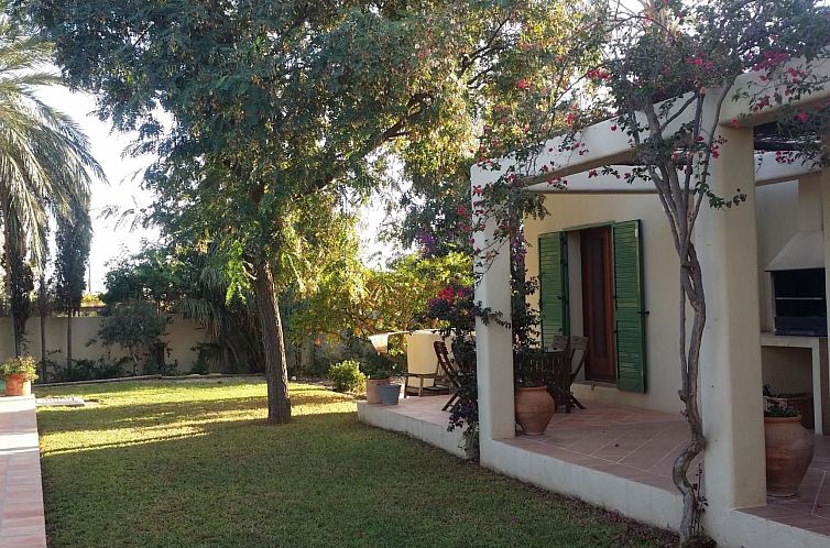 Vakantiehuis Schöne Villa für 6 Personen mit Schwimmbad