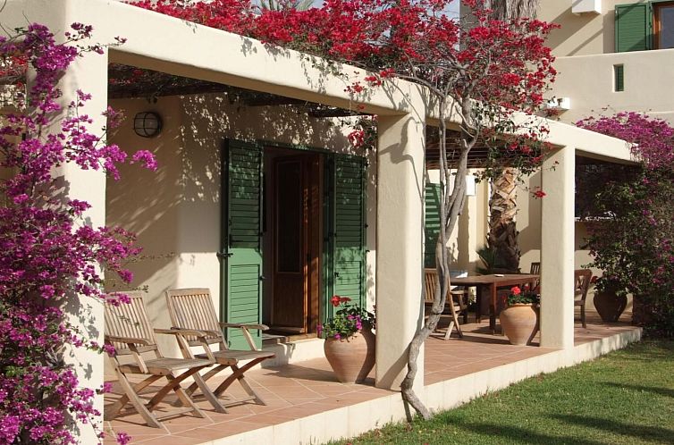 Vakantiehuis Schöne Villa für 6 Personen mit Schwimmbad