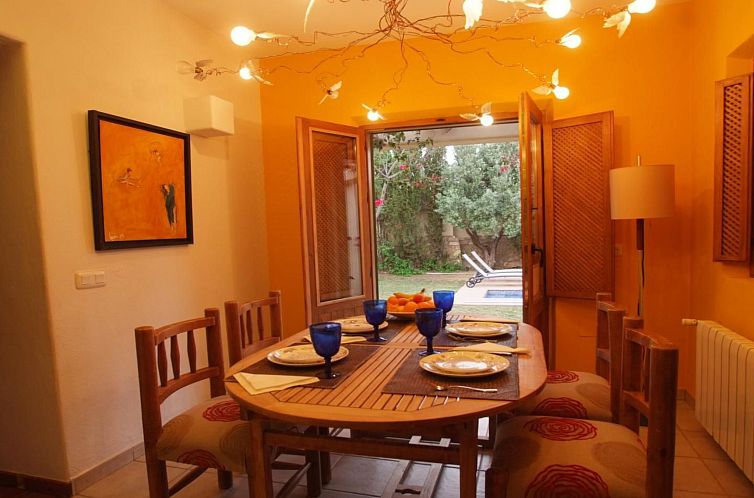 Vakantiehuis Schöne Villa für 6 Personen mit Schwimmbad