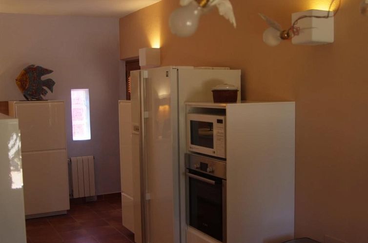 Vakantiehuis Schöne Villa für 6 Personen mit Schwimmbad