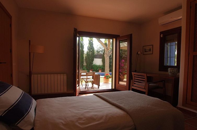 Vakantiehuis Schöne Villa für 6 Personen mit Schwimmbad