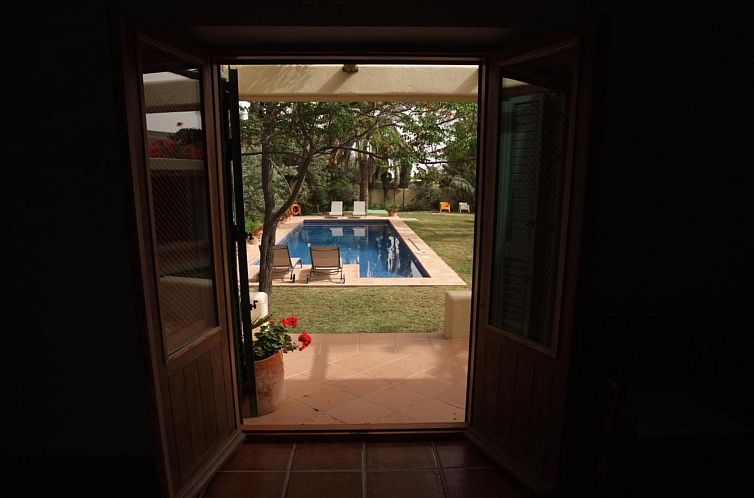 Vakantiehuis Schöne Villa für 6 Personen mit Schwimmbad