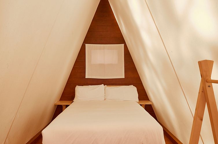 Breña Tent