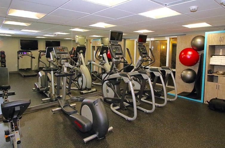 Crowne Plaza Suffern-Mahwah, an IHG Hotel