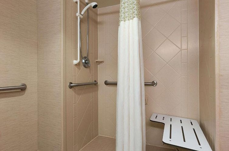 Hampton Inn & Suites Williamsburg Historic District