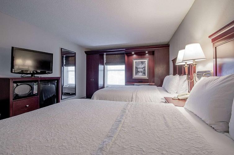 Hampton Inn & Suites Williamsburg-Richmond Road