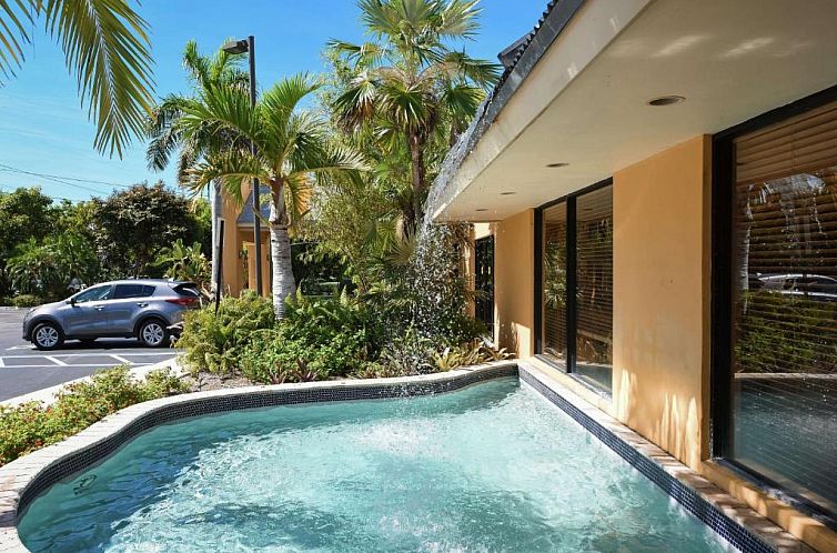Hampton Inn Key Largo